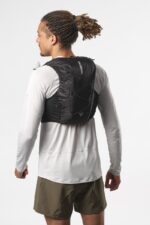 Salomon Active Skin 8 Γιλέκο LC2177800 Μαύρο - Image 3